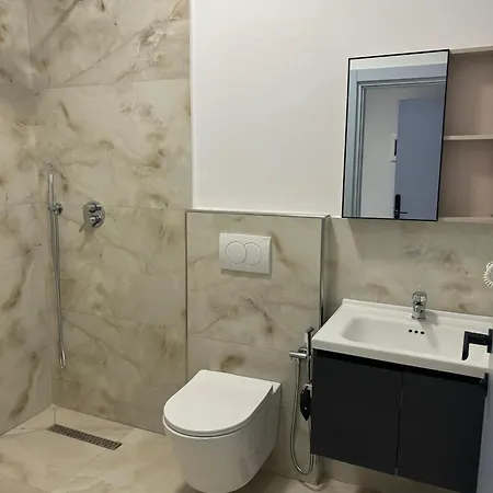 Sunrise Seaview Apartment * دراس